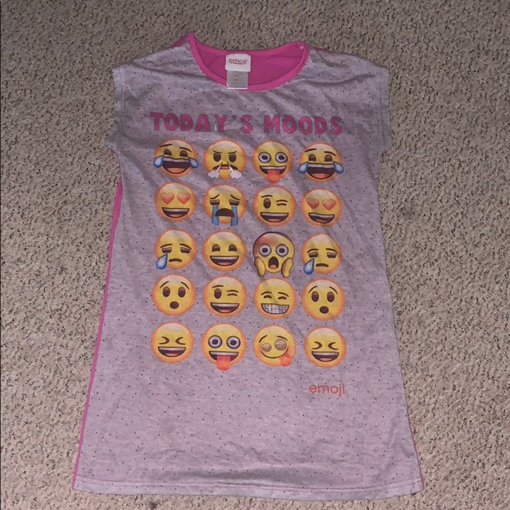 little girls emoji long shirt